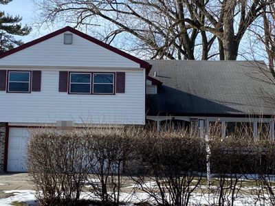 429 Hibbard Rd, Wilmette, IL, 60091