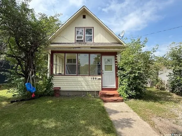 188 5th AVENUE N, Yorkton, SK S3N 0Z6