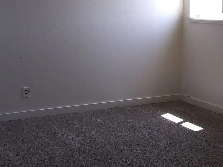 222 Jefferson St — Photo 11