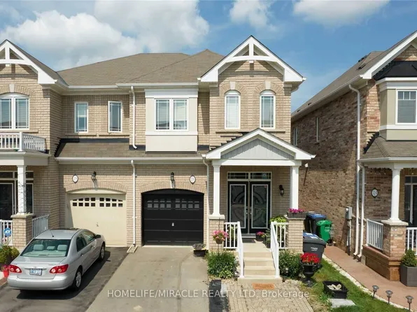 26 Swanton Rd, Brampton, ON L6X 5H4