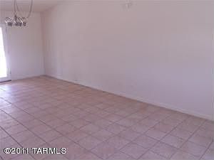 5th image of 1807 W Great Oak Dr