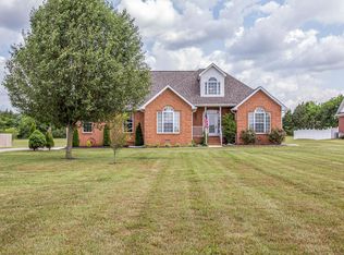 1982 Young Ln, Chapel Hill, TN 37034