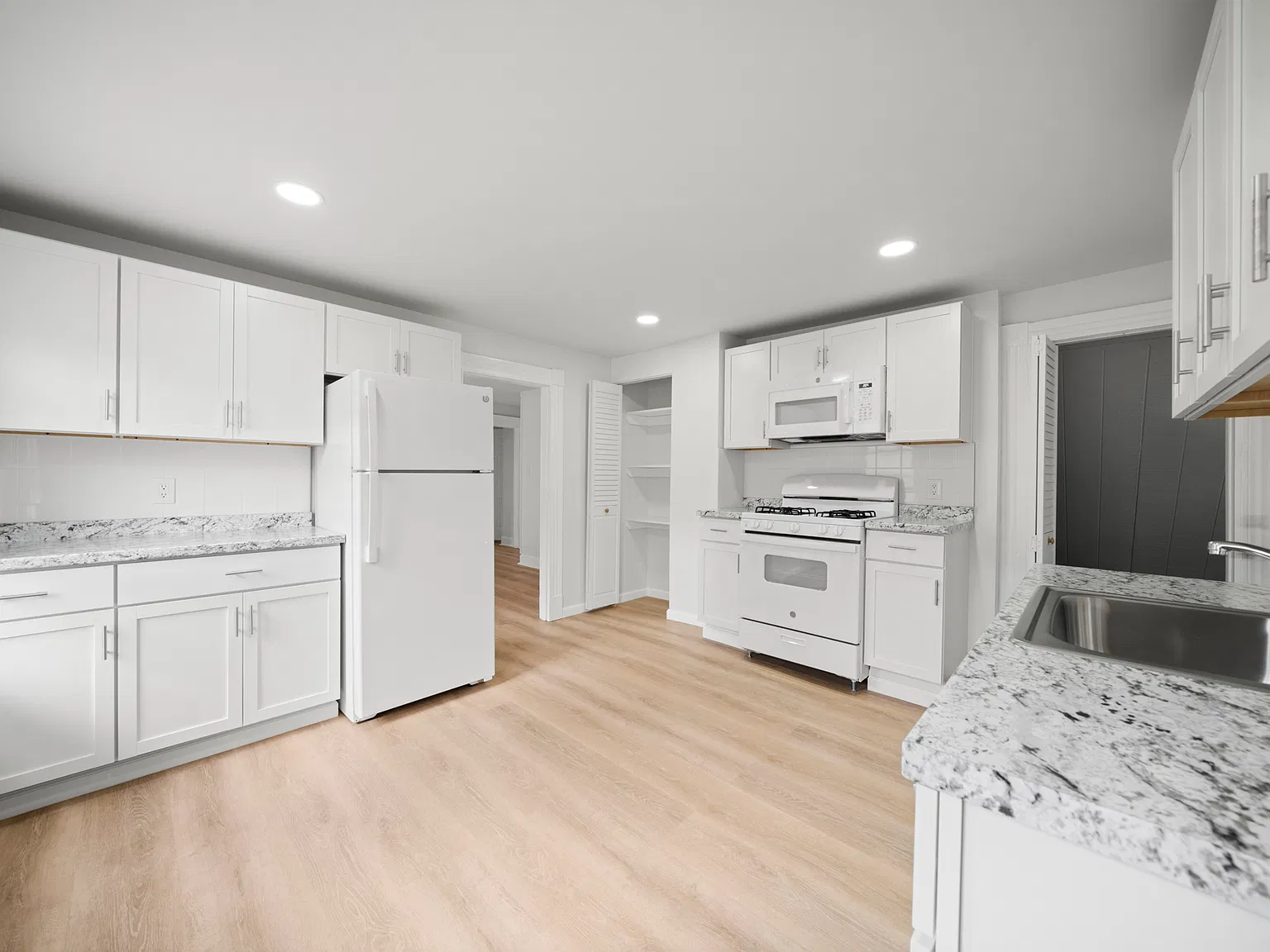 220 Hillside Ave — Photo 1
