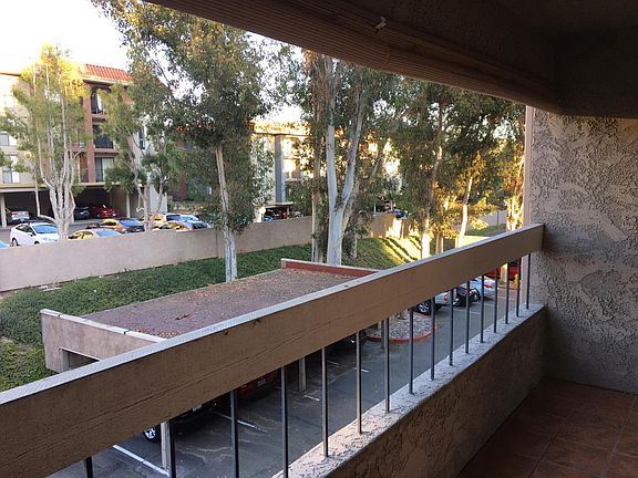 5th image of 10300 Caminito Cuervo Unit 63