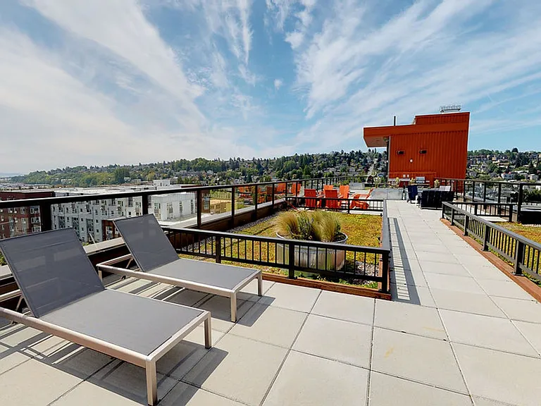 CRN Crane Interbay Apartments — Photo 11