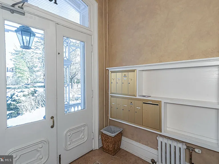 10 Bayard Ln #9 — Photo 4