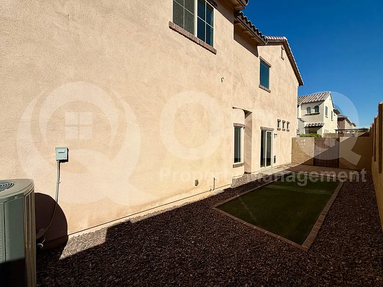 11443 W Saint John Rd — Photo 19