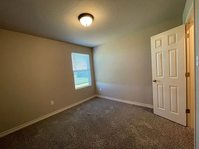 1787 Tristan Trl — Photo 14