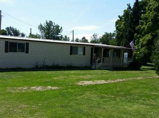 75166 Columbia Ln, Irrigon, OR 97844