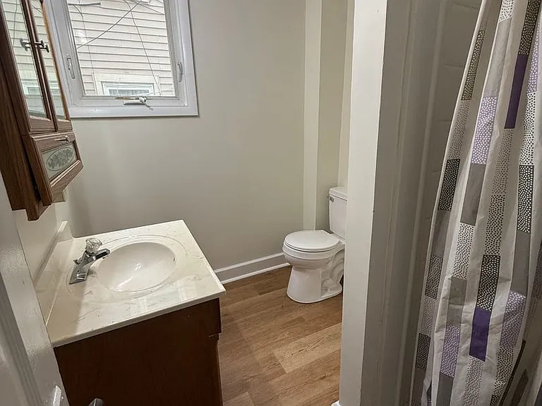 345-347 W Penn St — Photo 6