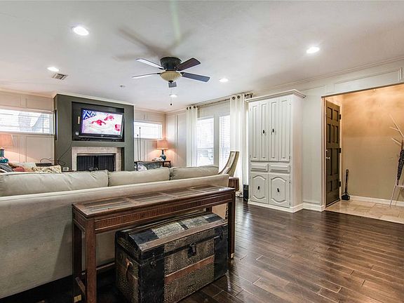 4th image of 10523 Berry Knoll Dr