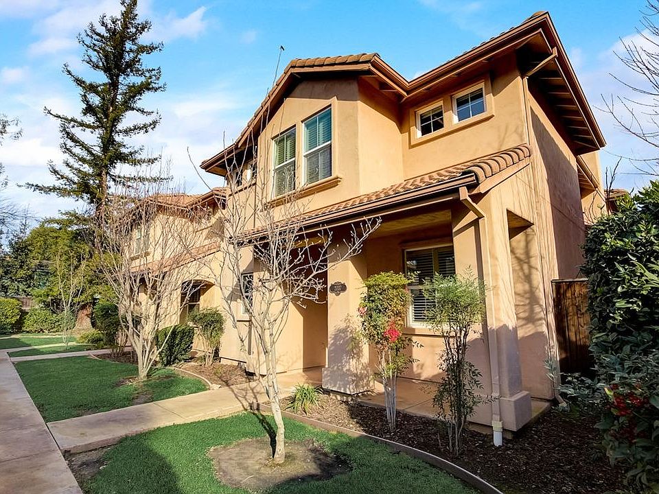 1st image of 2037 Catalina Dr