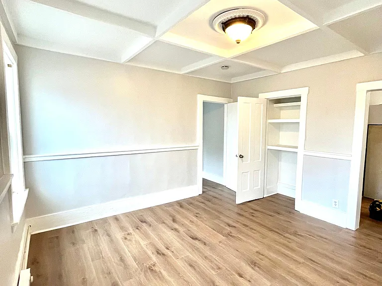 18 Lafayette St #3 — Photo 3