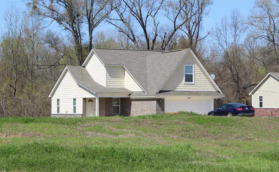 1st image of 245 Richardson Lakes Dr