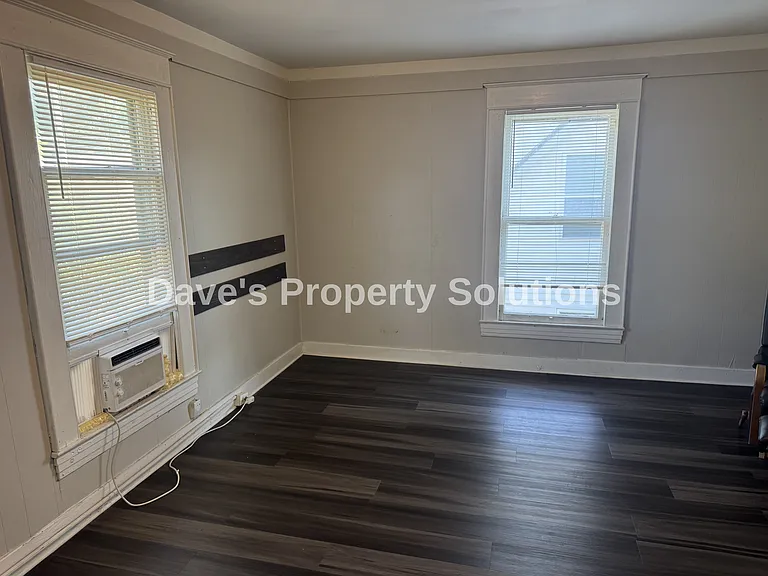 313 4th St #B — Photo 8