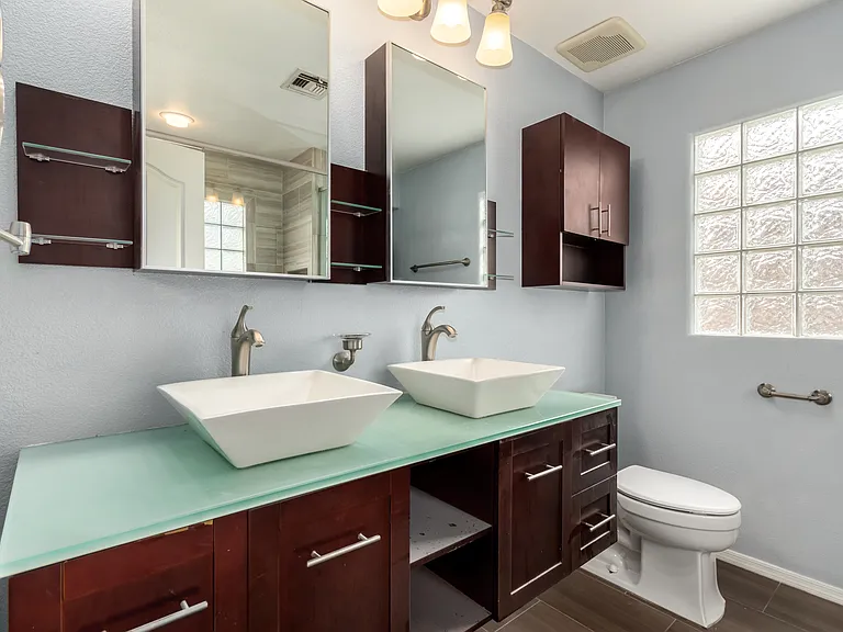 16214 W Young St — Photo 11