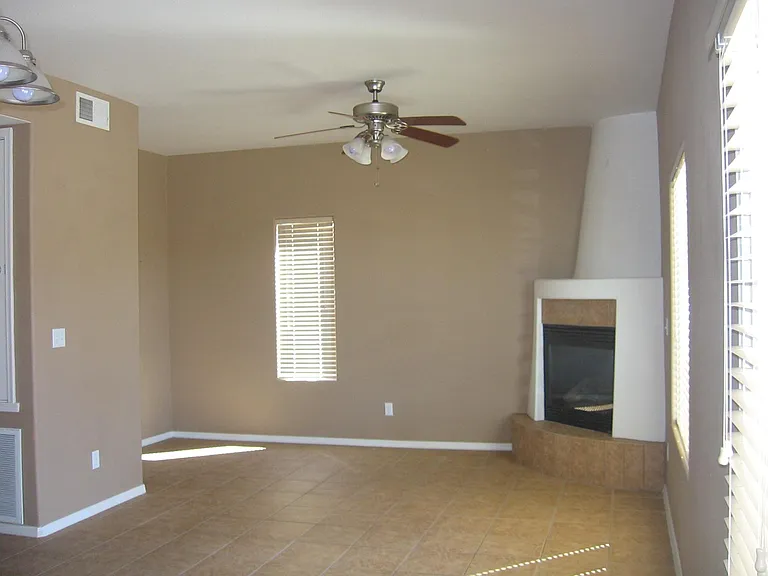 4565 Camino Dos Vidas — Photo 2