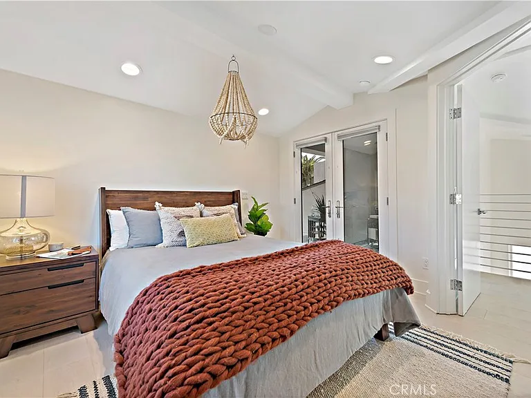 415 Marguerite Ave — Photo 44