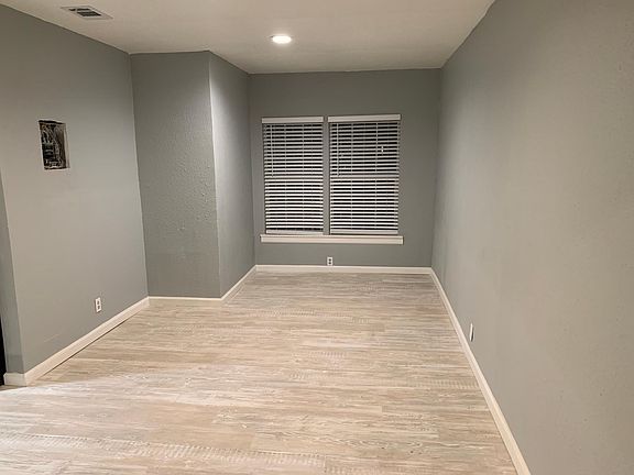 3rd image of 3051 Woodsage Dr