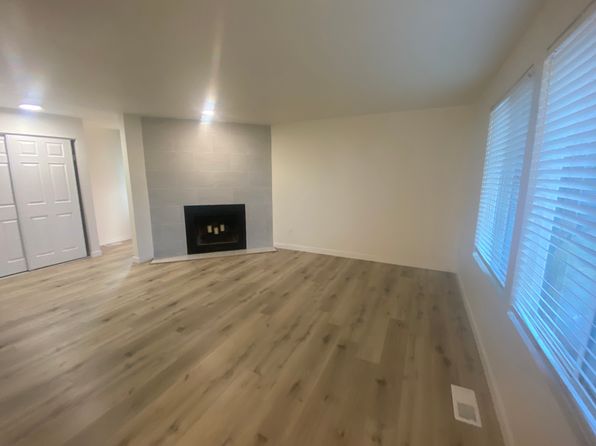 408 124th Pl SW APT B