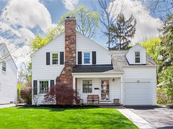 21 Covington Rd, Rochester, NY 14617