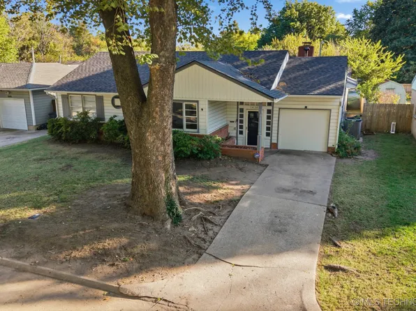 1438 E 53rd St, Tulsa, OK 74105