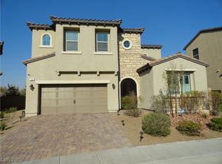 20 Crooked Putter Dr, Spring Valley, NV 89148