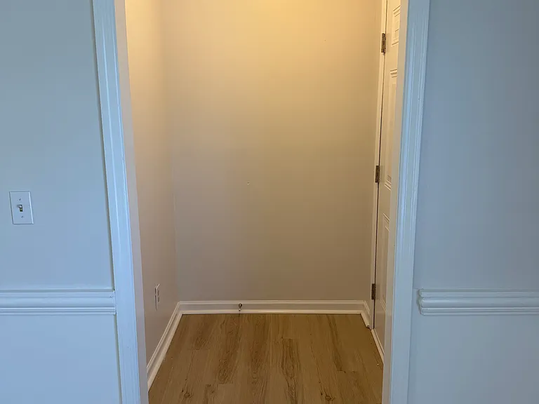 206 Buckston Ct — Photo 5