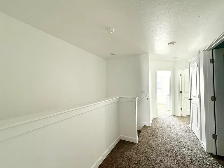 38 N Northshore Dr #N — Photo 5