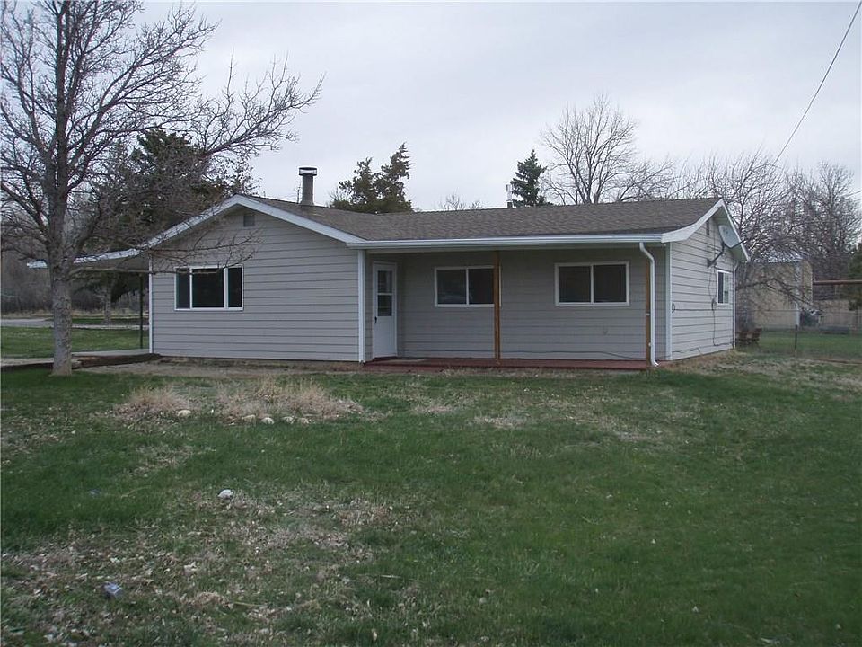 2nd image of 526 W Front Ave