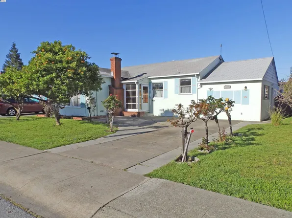 15223 Farnsworth St, San Leandro, CA 94579