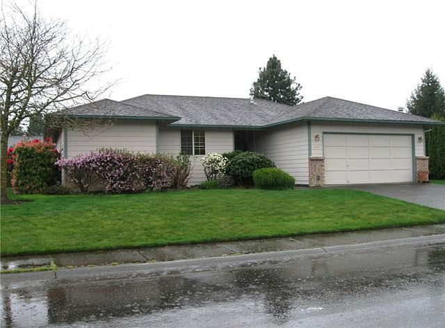 1st image of 801 Cultus Mountain Dr