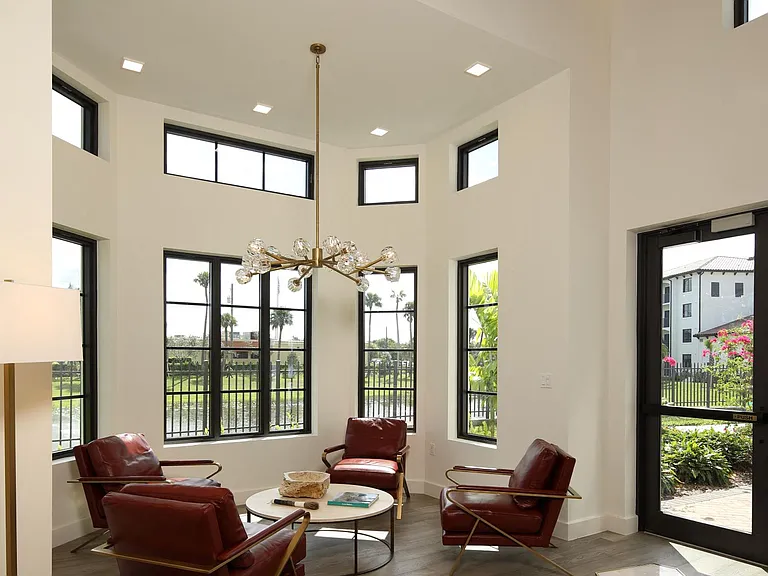 Azola West Palm Beach — Photo 15