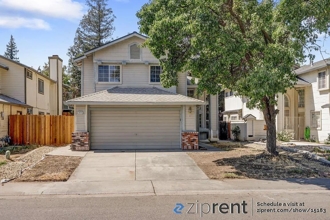 8633 Northam Dr photo 1