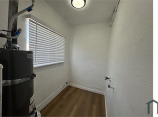 6829 Rugby Ave #2523, Huntington Park, CA 90255