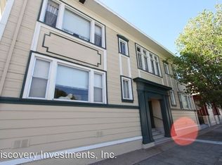3803 Manila Ave, Oakland, CA 94609