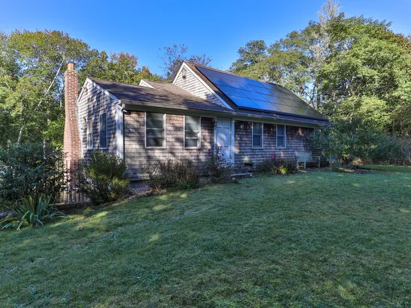 33 Jones Lane, East Sandwich, MA 02537