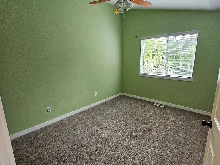 1574 SE Nylace Ln — Photo 31