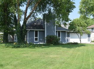 435 Shamrock Cir, Saint Joseph, MI 49085