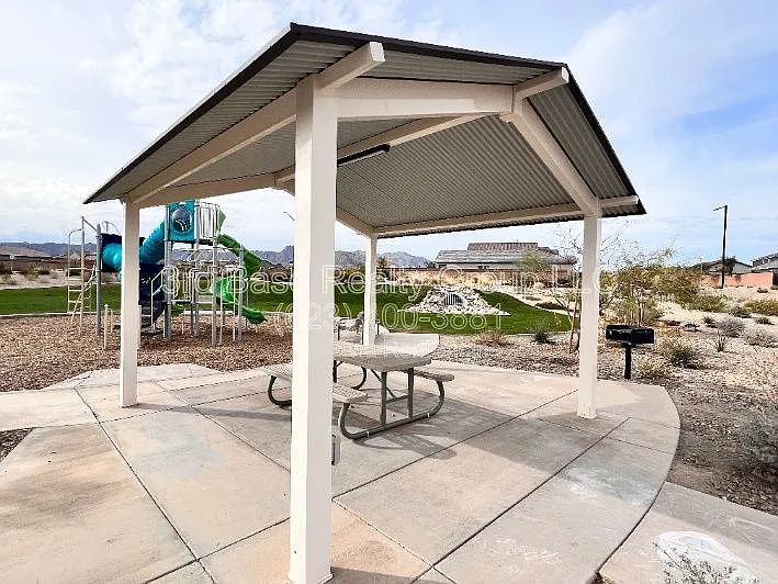 20106 W Palo Verde Dr — Photo 3