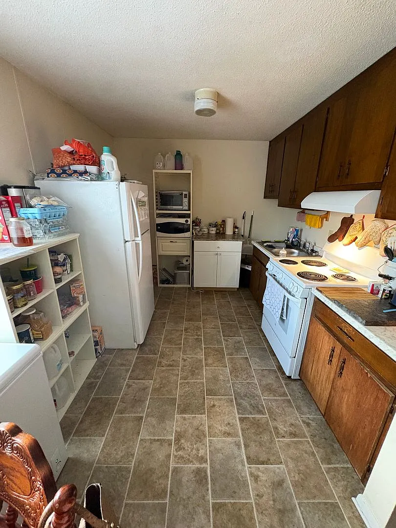 Three Notch Apartments — Photo 4