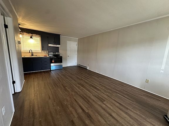 2nd image of 516 E Charles St #5