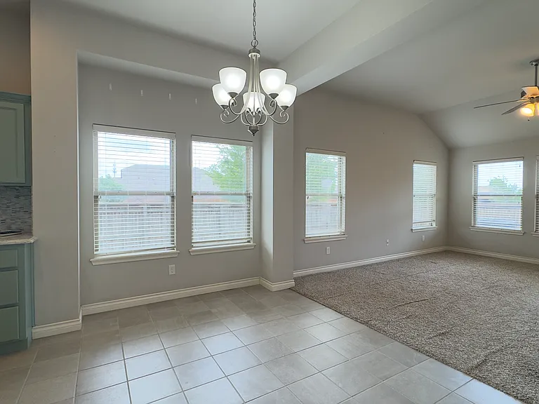 19112 Hecho Dr — Photo 13