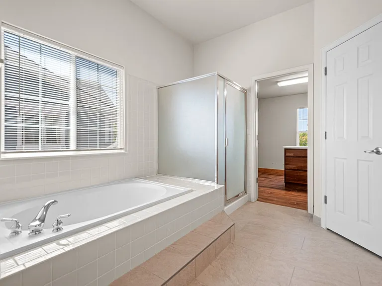 20981 E Hampden Pl — Photo 32