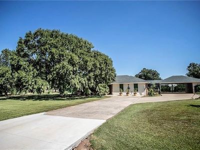 306 Martin Dr, Natchitoches, LA, 71457