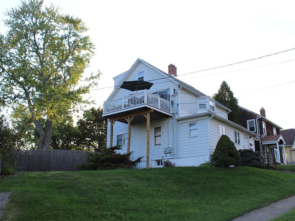 Front of house