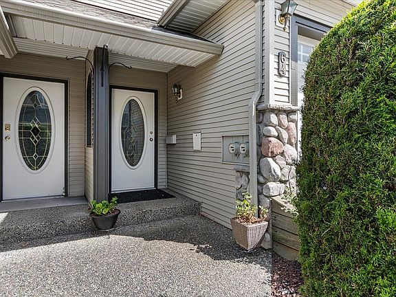 3rd image of 46360 Valleyview Rd #64