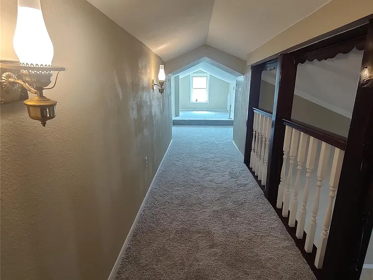 2715 Ashington Dr — Photo 14