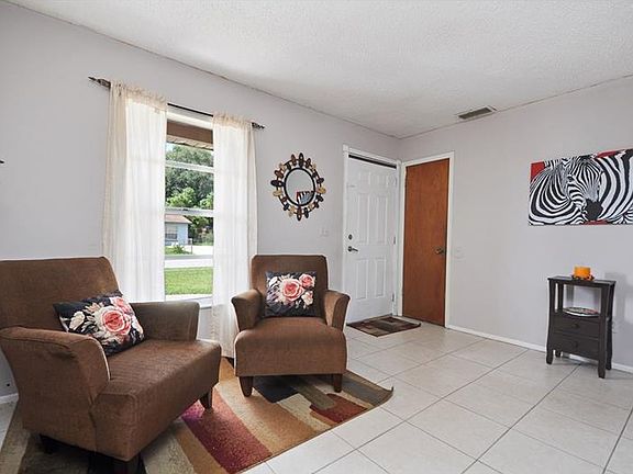 4th image of 6741 Kelland Ave