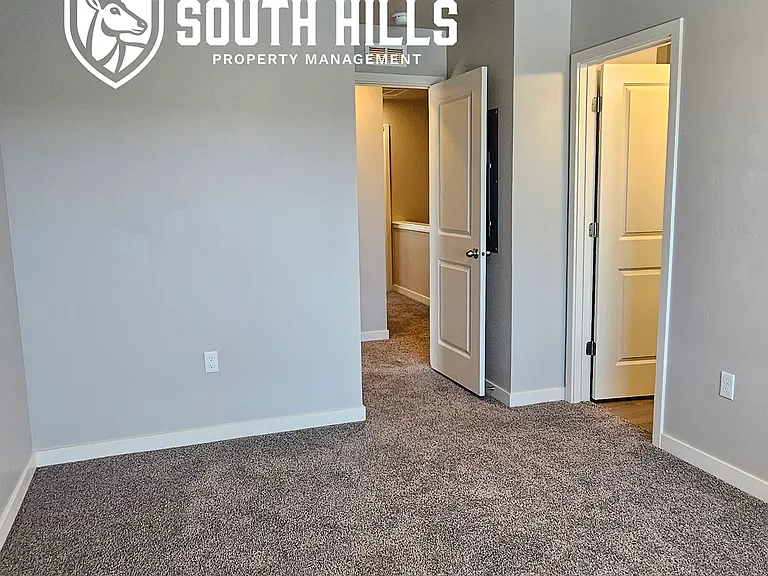 Summit Springs Townhomes — Photo 79